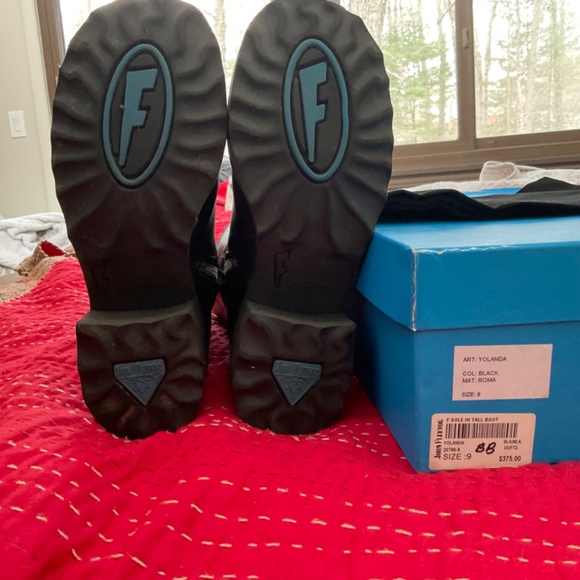 Fluevog Evers Booties 9 - Picture 13 of 16